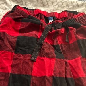 Old Navy Red and Black Plaid Lounge pyjama Pants